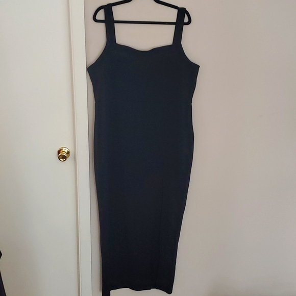 3X Dress Bundle - Picture 3 of 14